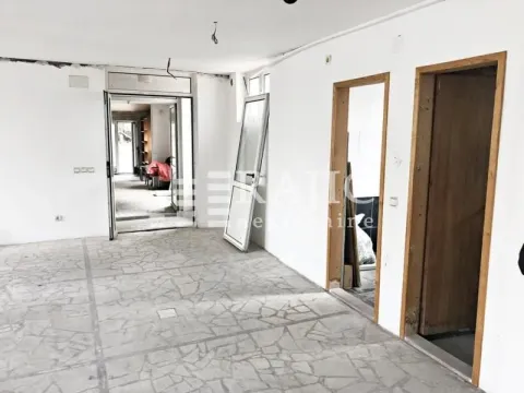 Rent, office space, 180m², Savski Trg, Beograd - image 3
