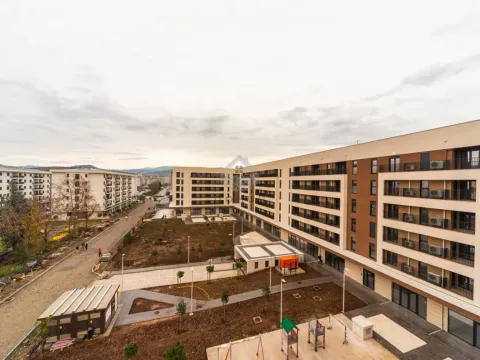 Izdavanje, trosoban stan, 100m², Podgorica, Crna Gora - image 17