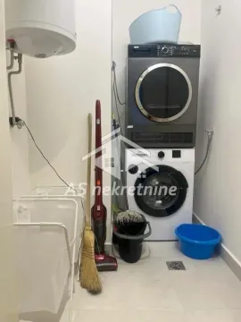 Rent, two bedroom apartment, 55m², Savski Venac, Beograd - image 7