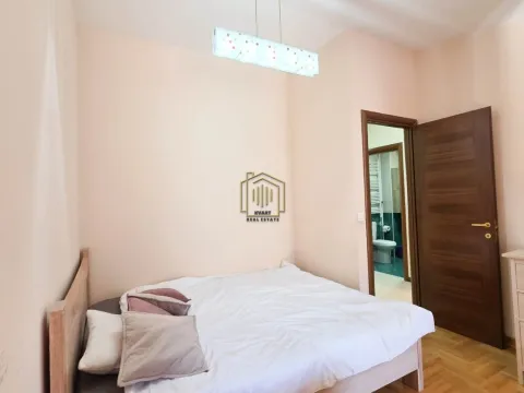 Sale, two bedroom apartment, 92m², City Kvart, Podgorica - image 16