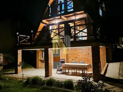 Prodaja, kuća, 130m², Sremska Mitrovica, Srbija - image 11