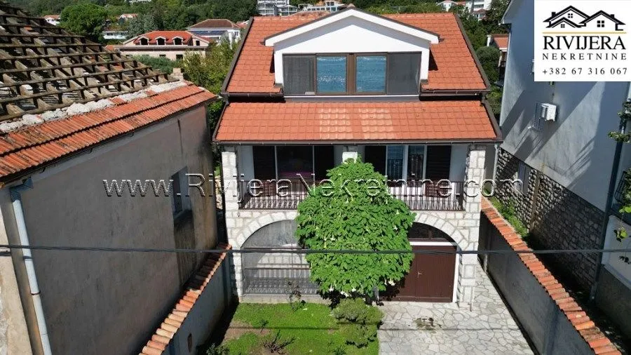 Prodaja, kuća, 210m², Bijela, Herceg Novi