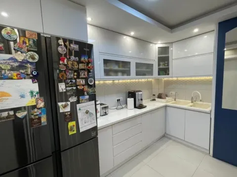 Prodaja, stan, 85m², Senjak, Beograd - image 12