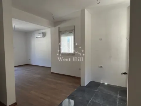 Sale, one bedroom apartment, 45m², Budva, Crna Gora - image 3