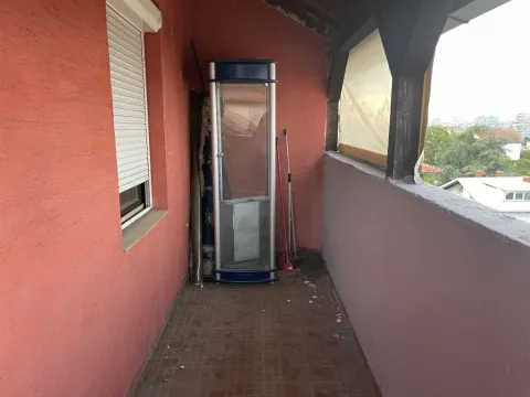 Prodaja, četvorosoban stan, 109m², Autokomanda, Voždovac Sve Podlokacije - image 3