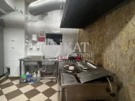 Prodaja, ugostiteljski objekat, 180m², Zemun Gardoš, Zemun Sve Podlokacije - image 7