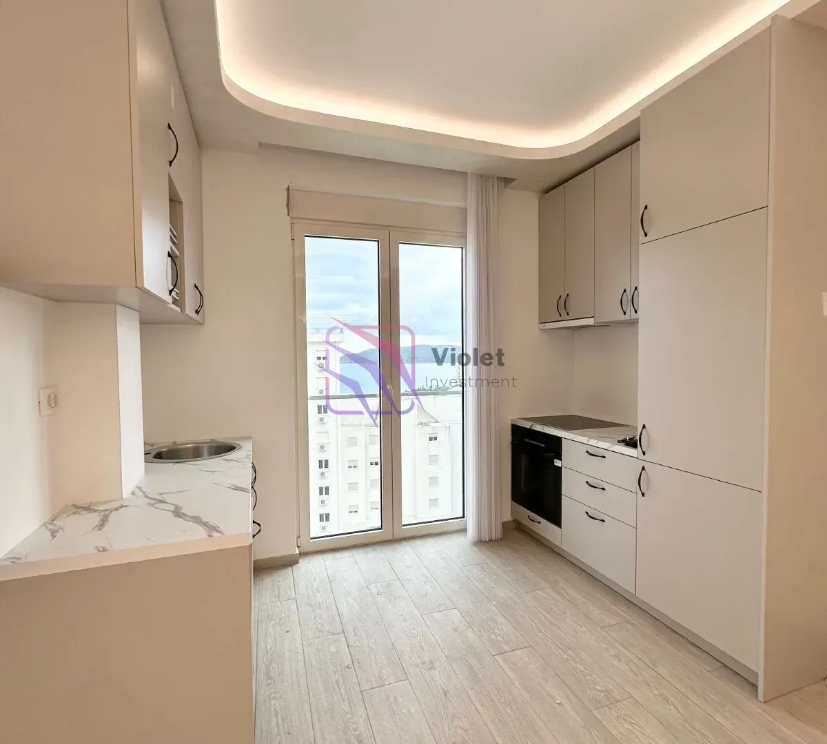 Sale, two bedroom apartment, 74m², Bečići, Budva