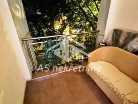 Rent, three bedroom apartment, 87m², Stari Grad, Beograd - image 12