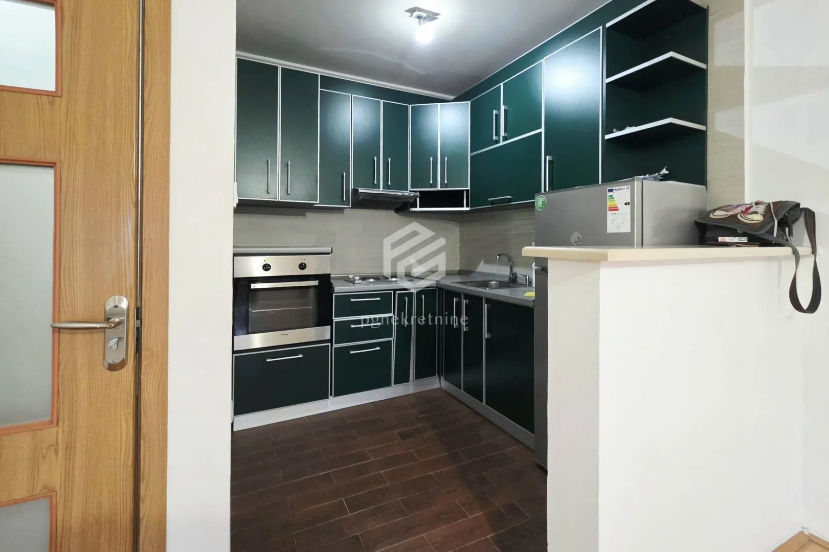 Rent, one bedroom apartment, 40m², Krivi Most, Podgorica