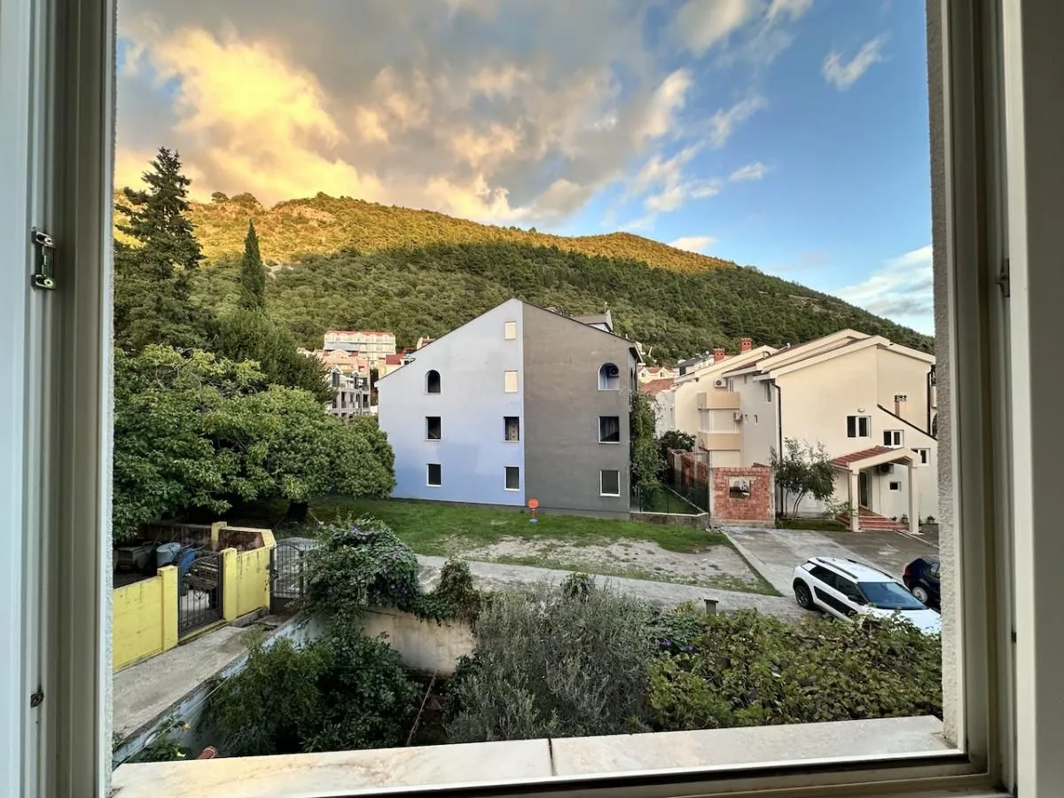Sale, one bedroom apartment, 52m², Budva, Crna Gora
