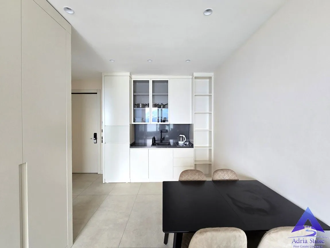 Prodaja, jednosoban stan, 51m², Bečići, Budva