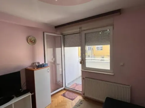 Rent, two bedroom apartment, 42m², Grbavica, Novi Sad Sve Podlokacije - image 7
