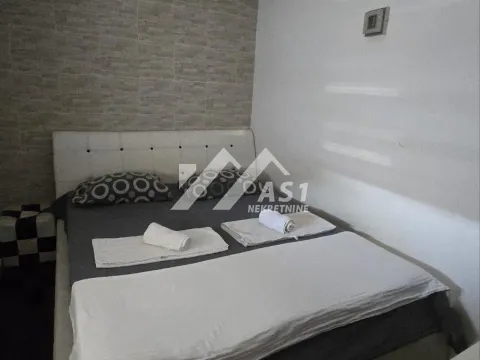 Izdavanje, jednosoban stan, 35m², Petrovaradin, Novi Sad - image 9