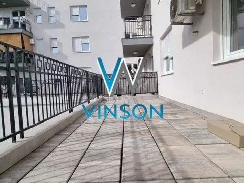 Izdavanje, jednosoban stan, 60m², Centar, Subotica - image 19