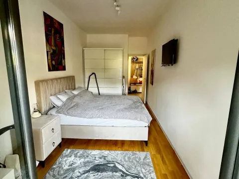 Rent, one bedroom apartment, 48m², Dobrota, Kotor - image 11