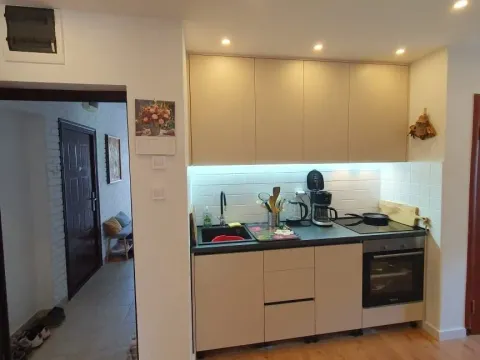 Prodaja, kuća, 370m², Kalimanj, Tivat - image 9