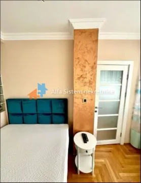 Rent, two bedroom apartment, 50m², Južni Bulevar, Vračar Sve Podlokacije - image 6