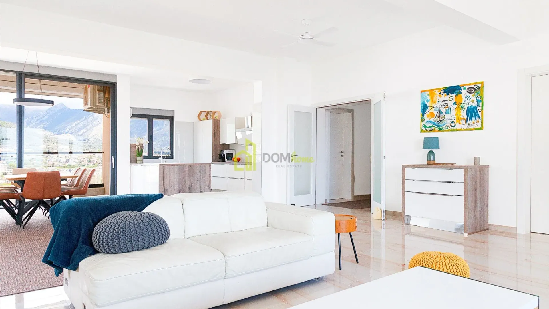 Sale, two bedroom apartment, 296m², Bar, Crna Gora