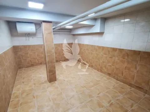 Izdavanje, poslovni prostor, 85m², Centar Sve Podlokacije, Beograd - image 4