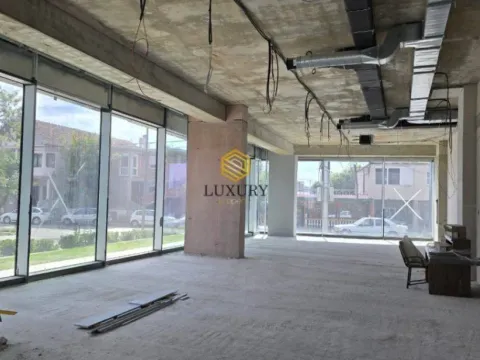 Rent, office space, 378m², Centar, Podgorica - image 4