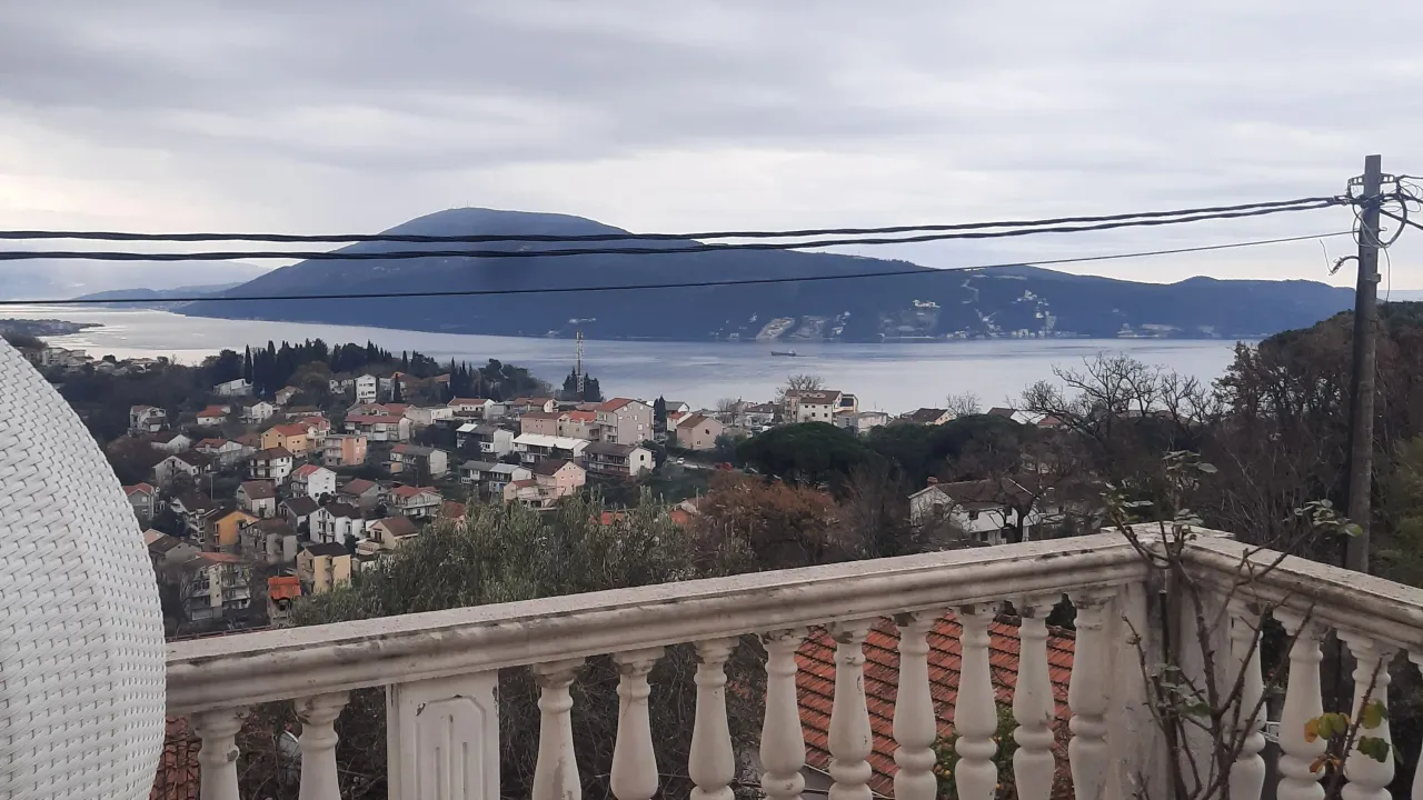 Sale, house, 400m², Srbina, Herceg Novi