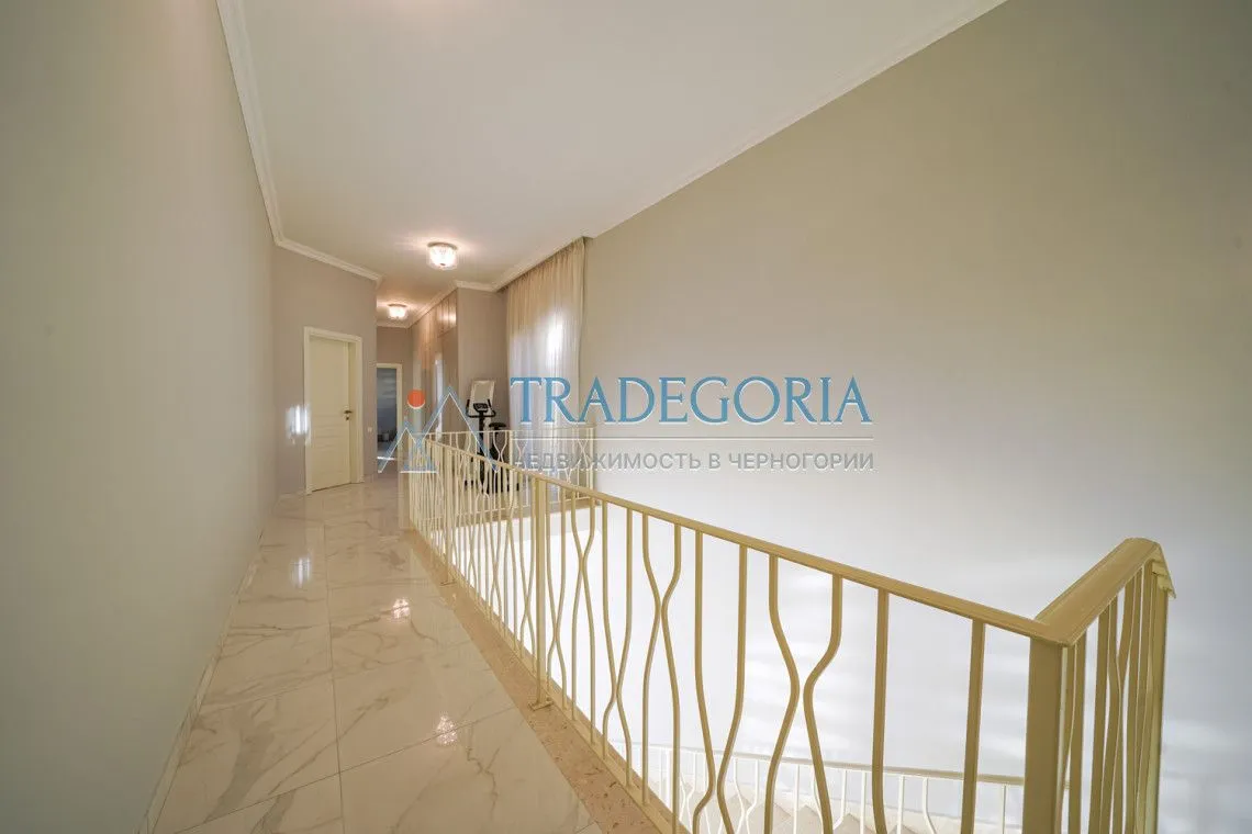 Prodaja, kuća, 285m², Tivat, Crna Gora