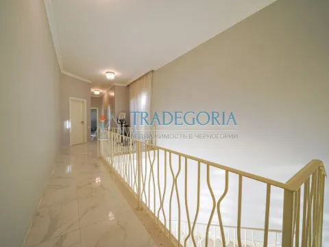 Prodaja, kuća, 285m², Tivat, Crna Gora - image 15