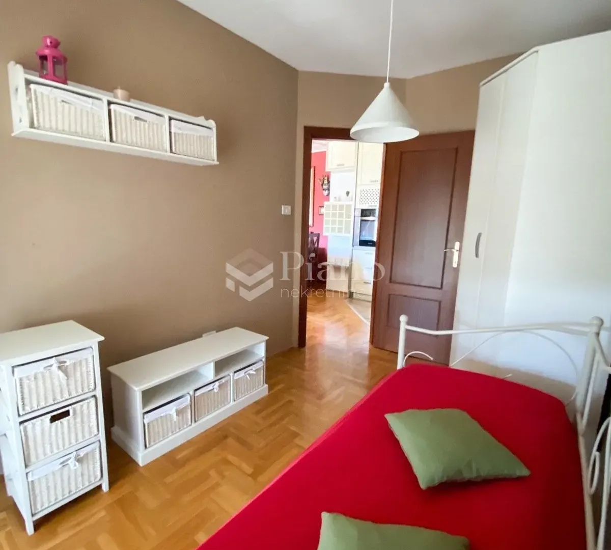 Rent, two bedroom apartment, 55m², Podgorica, Crna Gora