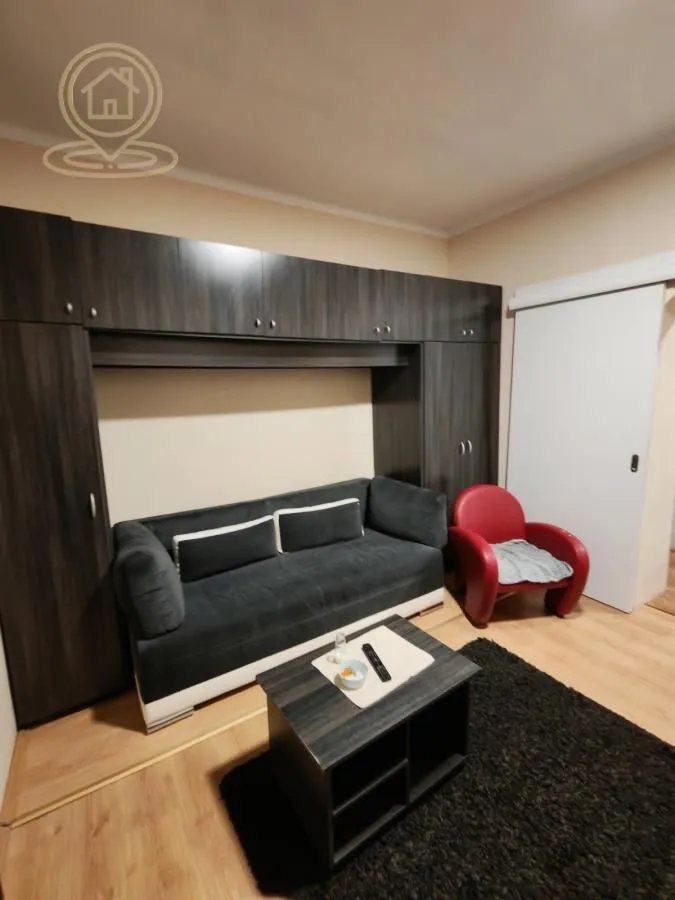 Rent, four bedroom apartment, 68m², Centar, Kragujevac