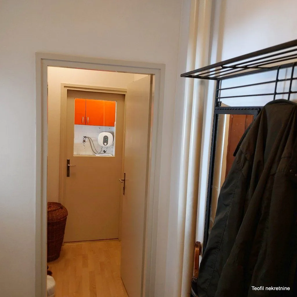 Izdavanje, jednosoban stan, 41m², Novi Beograd Sve Podlokacije, Beograd