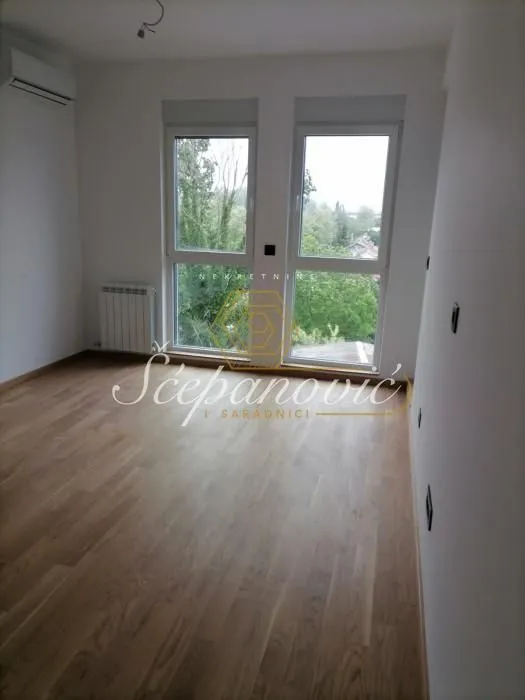 Prodaja, dvosoban stan, 45m², Sajam, Novi Sad Sve Podlokacije