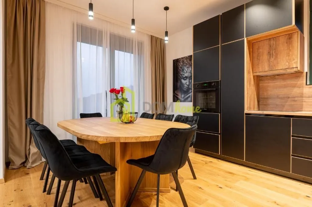 Sale, house, 270m², Bar, Crna Gora