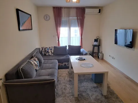 Rent, apartment, 34m², City Kvart, Podgorica - image 3