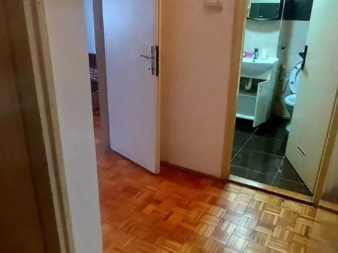 Izdavanje, četvorosoban stan, 120m², Zvezdara Sve Podlokacije, Beograd - image 4