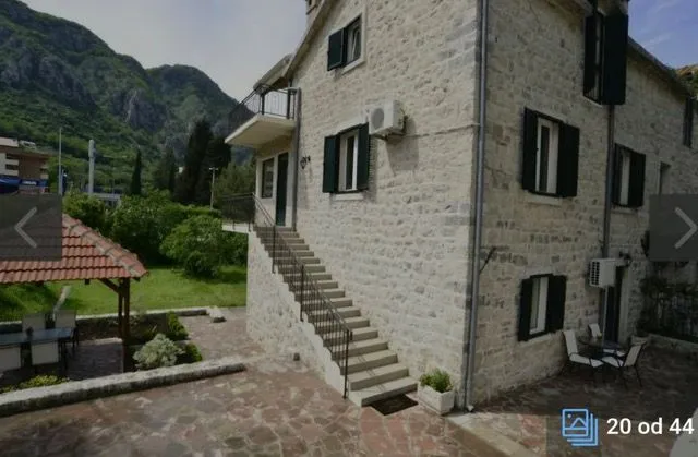 Rent, one bedroom apartment, 50m², Škaljari, Kotor