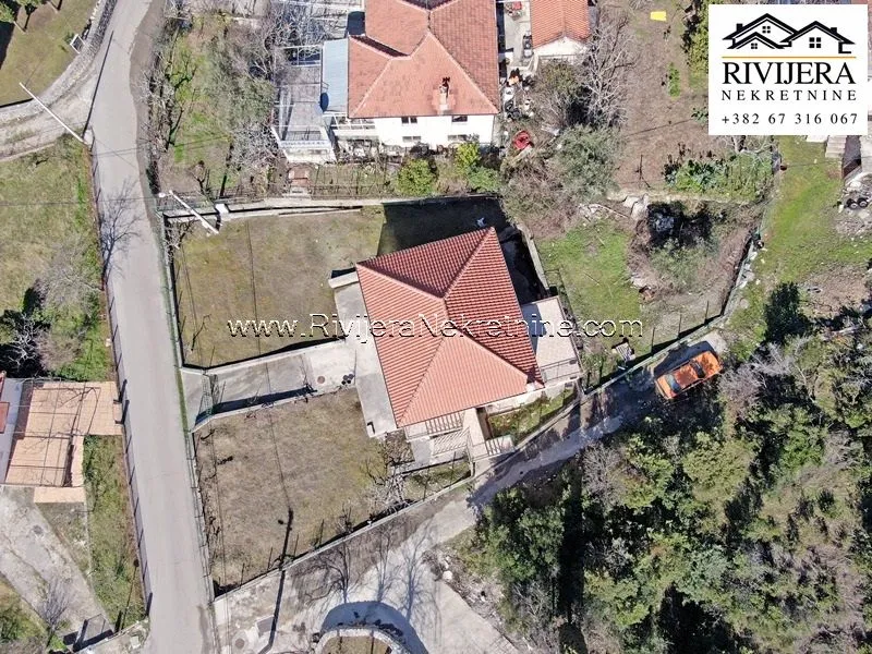 Prodaja, kuća, 140m², Mojdež, Herceg Novi