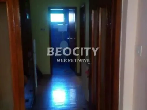 Sale, house, 280m², Kaluđerica, Beograd - image 4