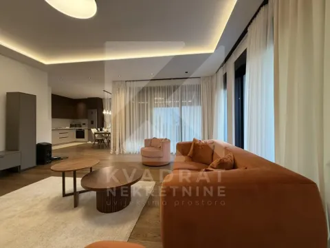Prodaja, kuća, 225m², Gornja Gorica, Podgorica - image 9