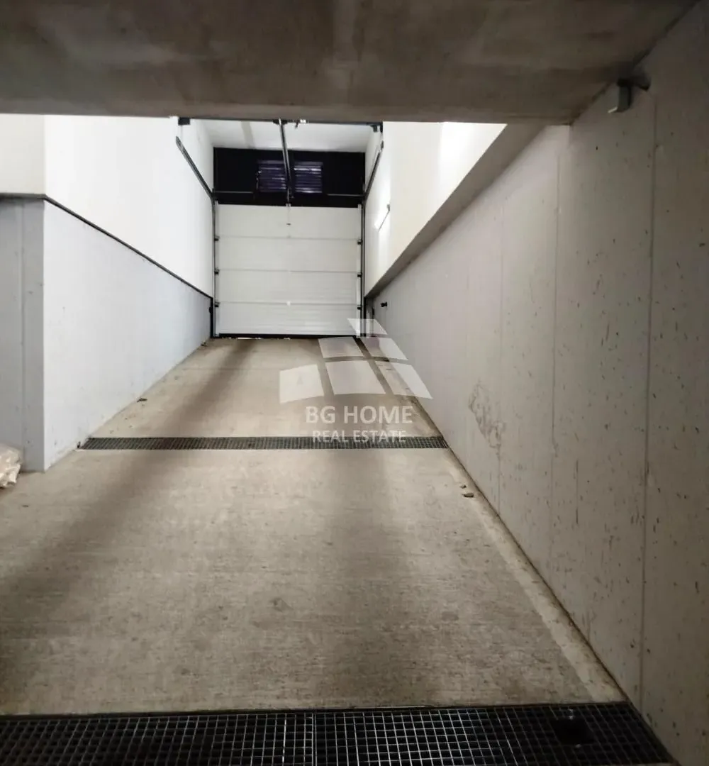 Sale, parking/garage, 26m², Zemun Gornji Grad, Zemun Sve Podlokacije