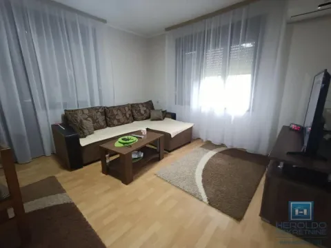 Sale, house, 97m², Ribare, Jagodina