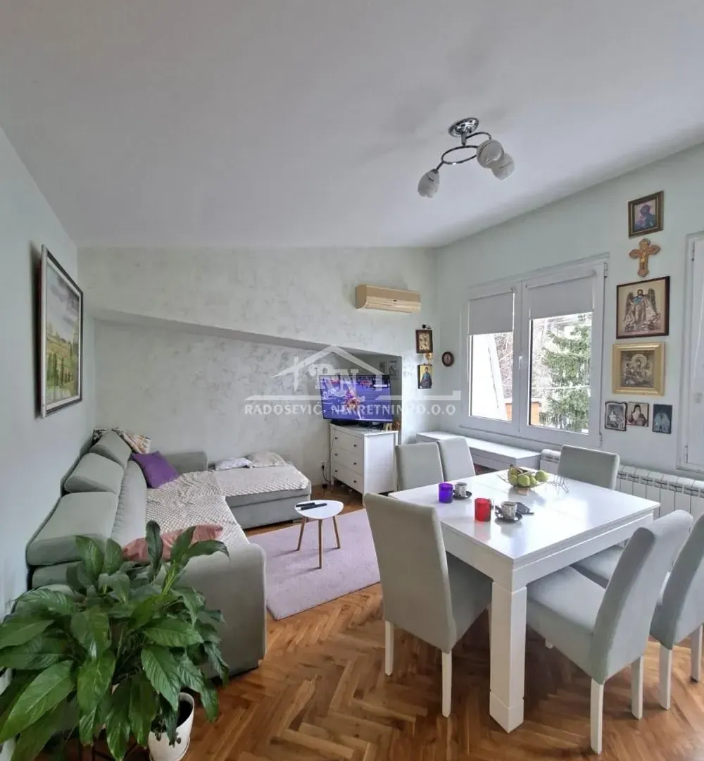 Prodaja, trosoban stan, 63m², Rakovica, Beograd