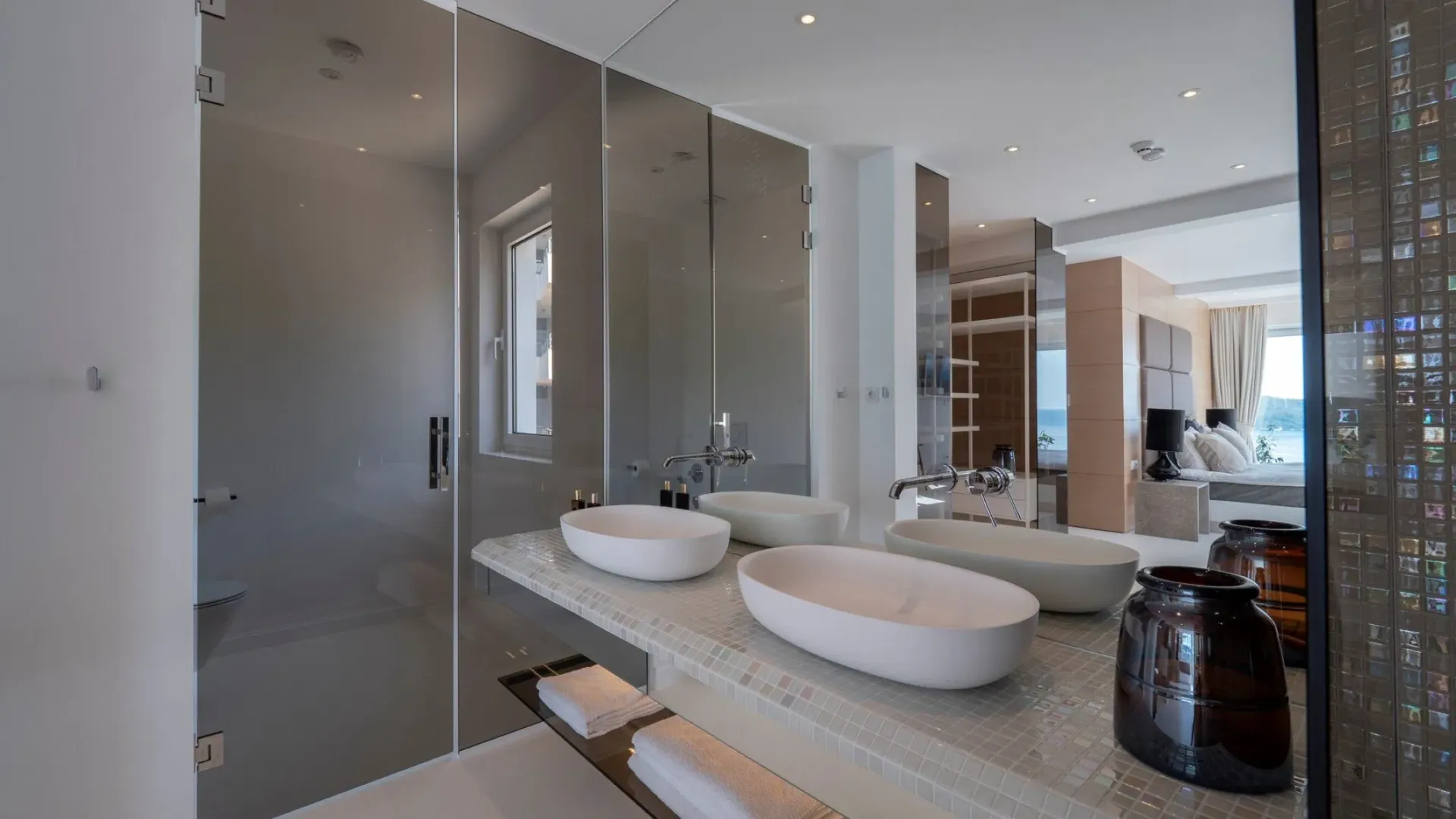 Sale, apartment, 1000m², Rafailovići, Budva