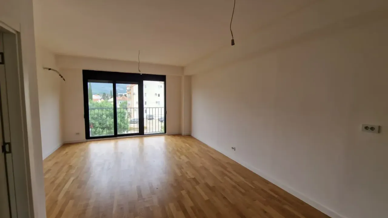 Prodaja, stan, 49m², Tivat, Crna Gora