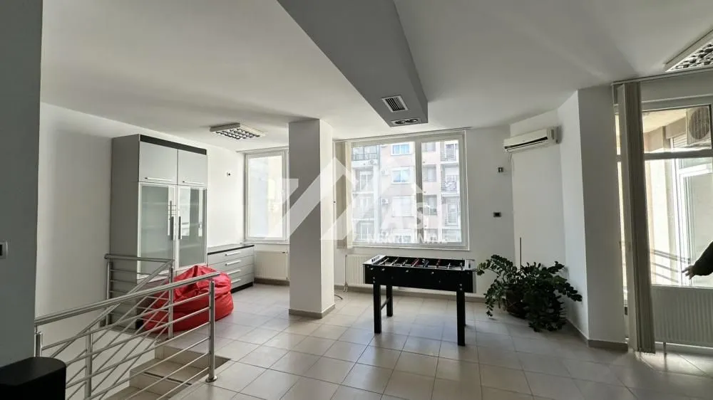 Rent, office space, 280m², Bulevar Oslobodjenja, Novi Sad Sve Podlokacije