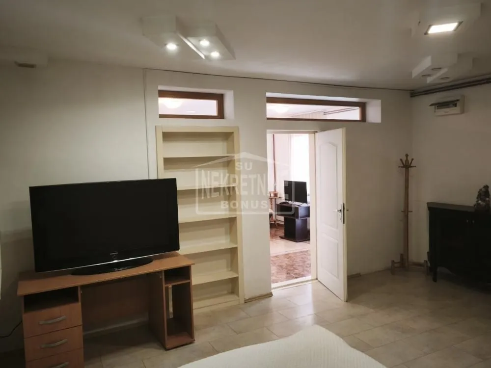 Prodaja, jednosoban stan, 47m², Centar, Subotica