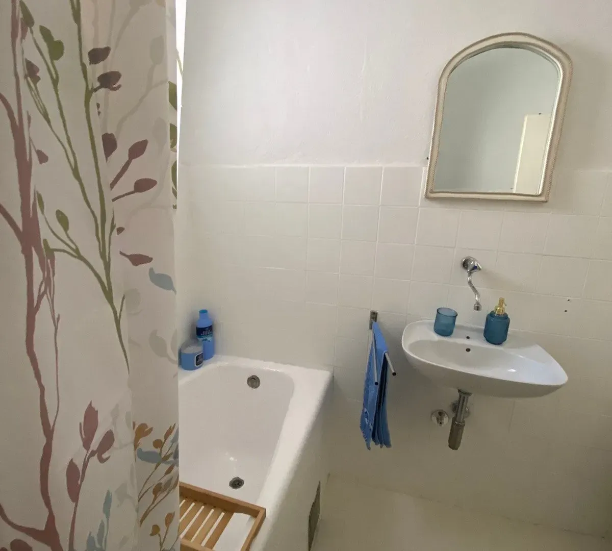 Izdavanje, dvosoban stan, 71m², Stari Aerodrom, Podgorica