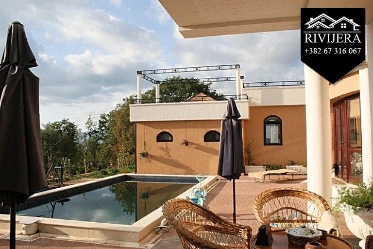 Sale, house, 450m², Kavač, Kotor