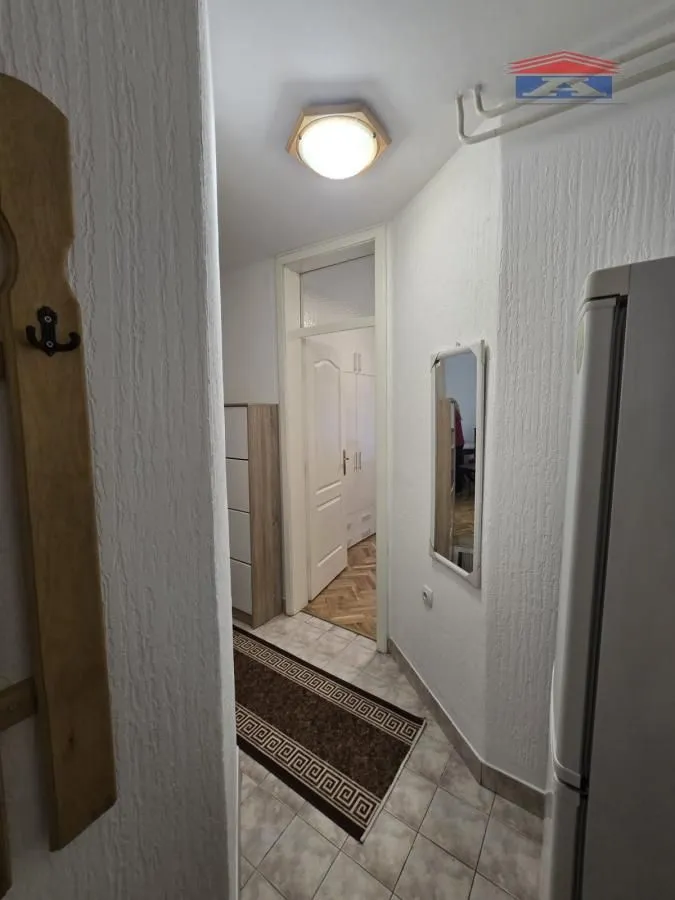 Izdavanje, dvosoban stan, 49m², Podbara, Novi Sad Sve Podlokacije