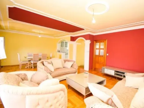 Sale, house, 313m², Donja Gorica, Podgorica - image 10