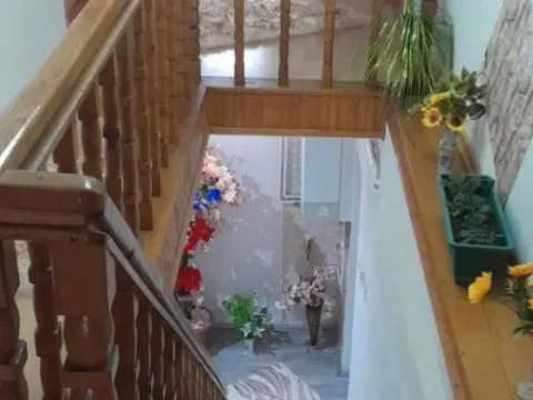 Prodaja, kuća, 280m², Sremska Mitrovica, Srbija - image 10